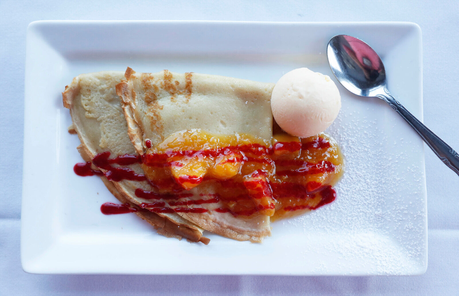 Zambistro in Medina peach crepes melba